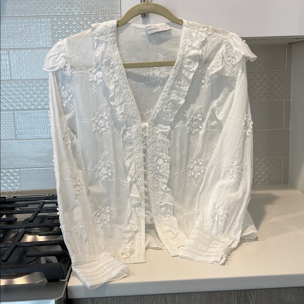Femme Society white ruffle appliqué blouse S